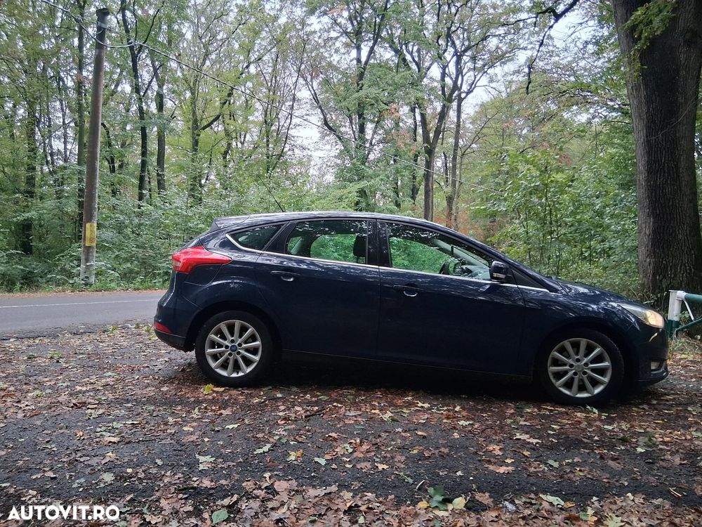 Ford Focus - 2