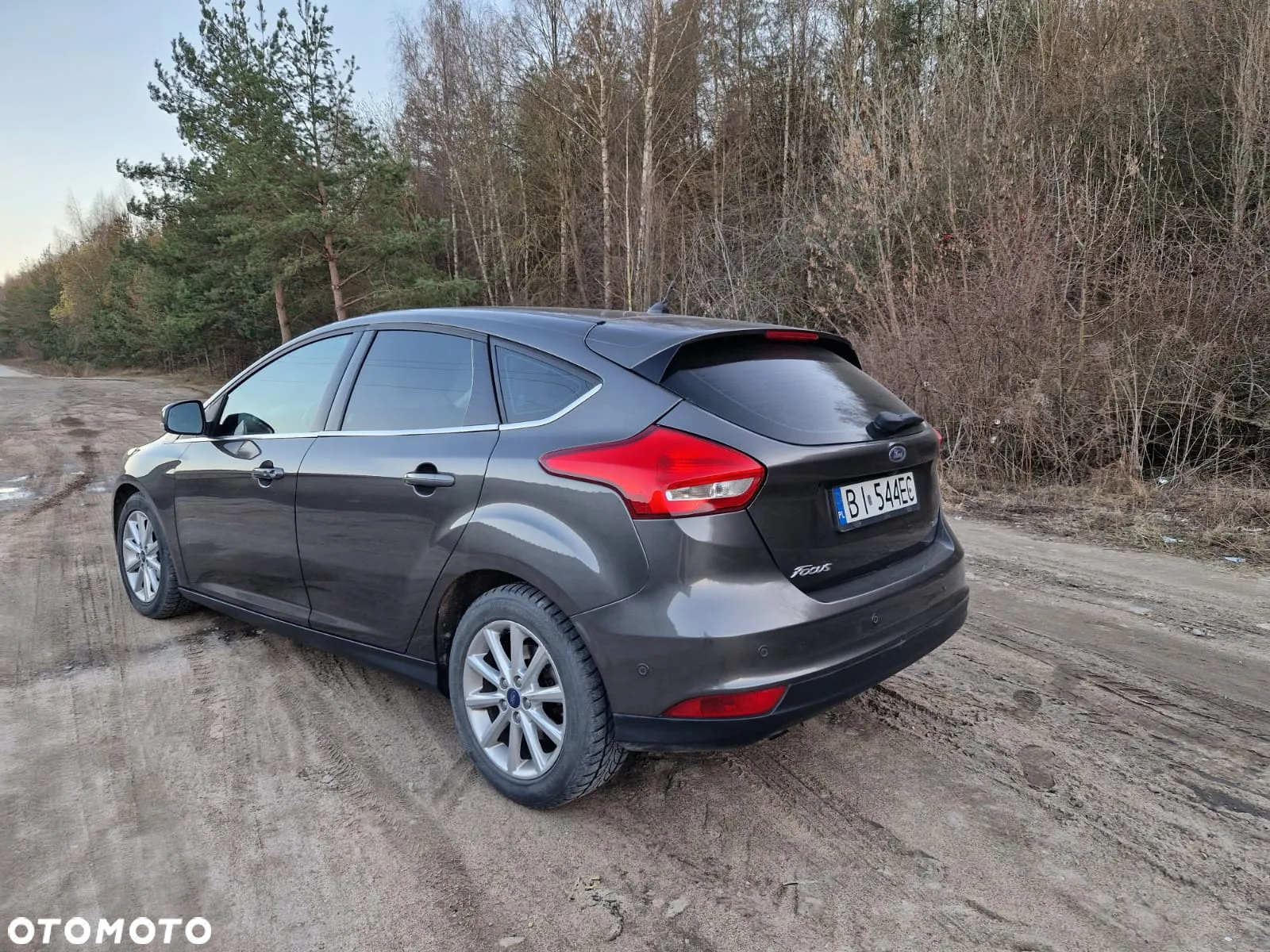 Ford Focus 1.0 EcoBoost Start-Stopp-System TITANIUM - 2