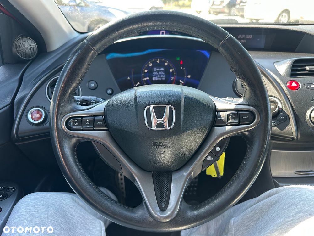 Honda Civic 1.8 GT Special Edition - 12