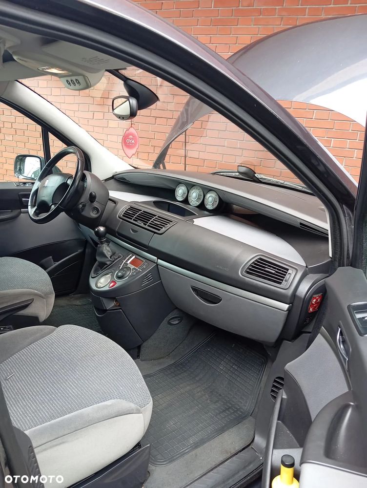 Peugeot 807 2.0 HDi Premium - 5