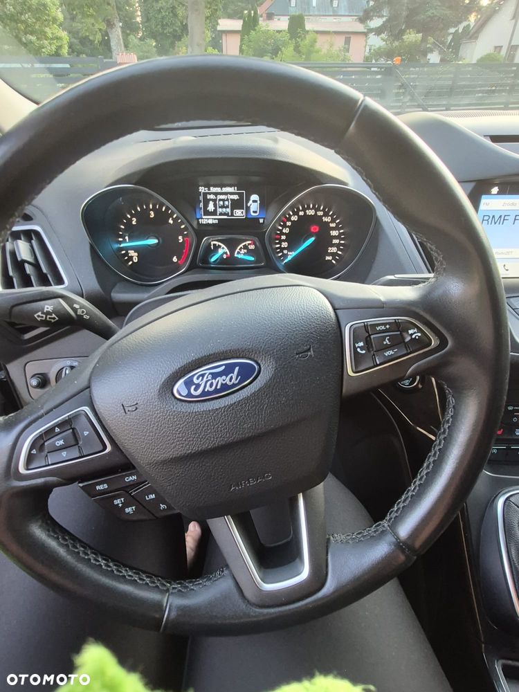 Ford Kuga 2.0 TDCi AWD Titanium - 4