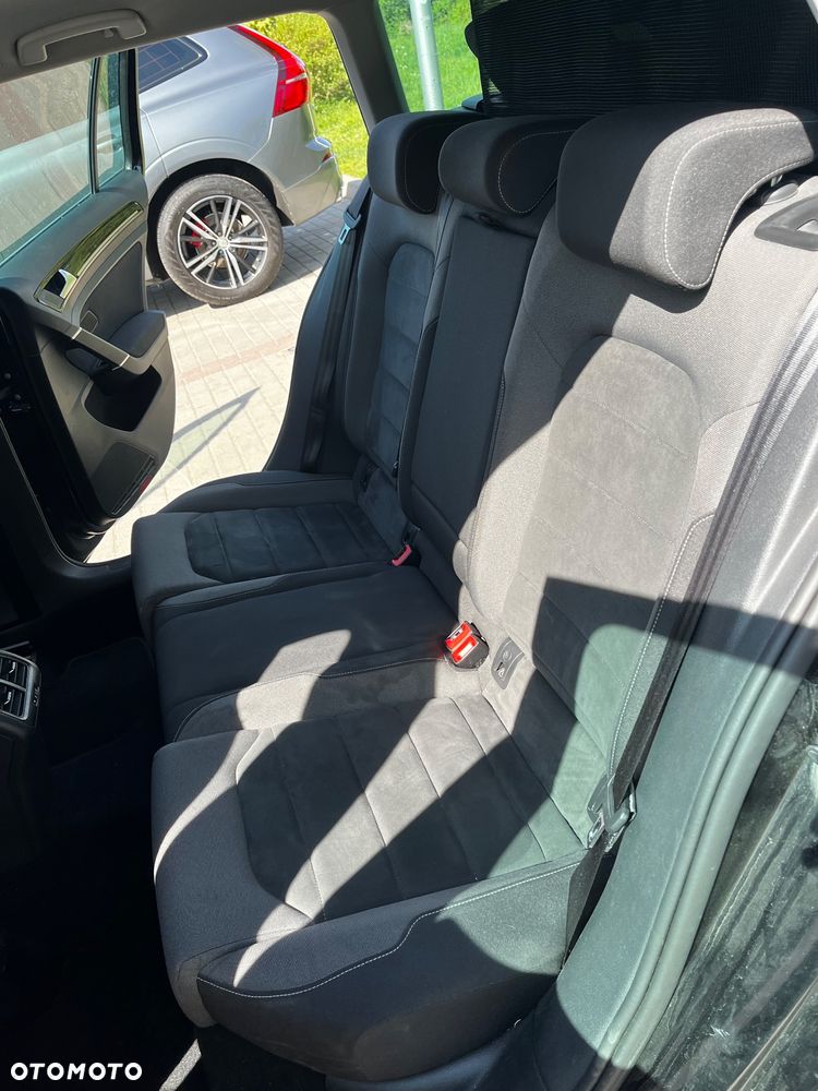 Volkswagen Golf - 20
