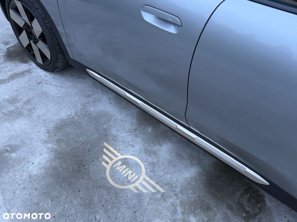MINI Countryman C mHEV Linia Essential - 21