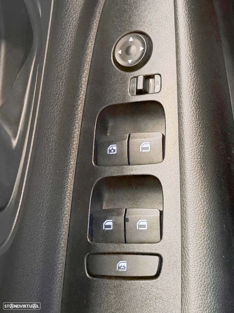 Hyundai i20 1.2 Comfort - 12