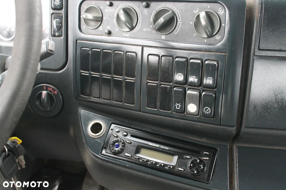 MAN TGA 26.320 6X4 bramowiec - 37