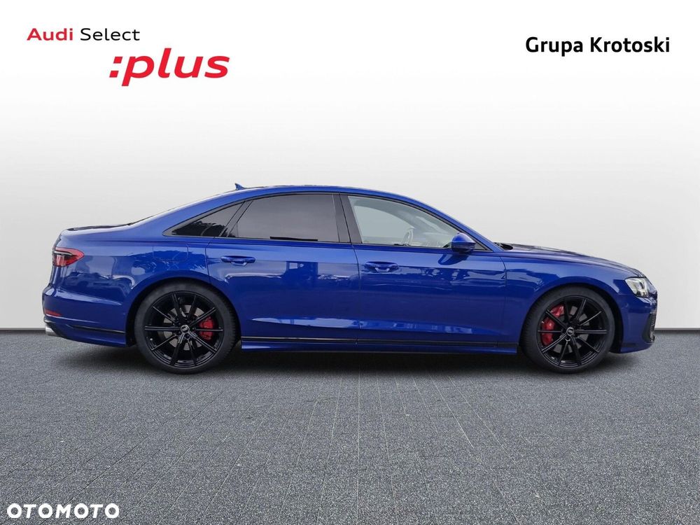 Audi S8 - 6