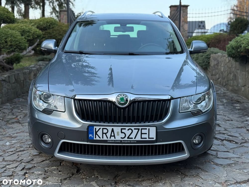 Skoda Superb 2.0 TDI 4x4 DSG Exclusive - 12