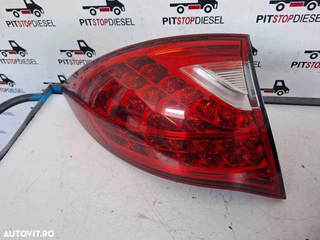 Stop stanga Porsche Cayenne 958 2010 2011 2012 2013 2014 7P5945095T 89090747 - 3