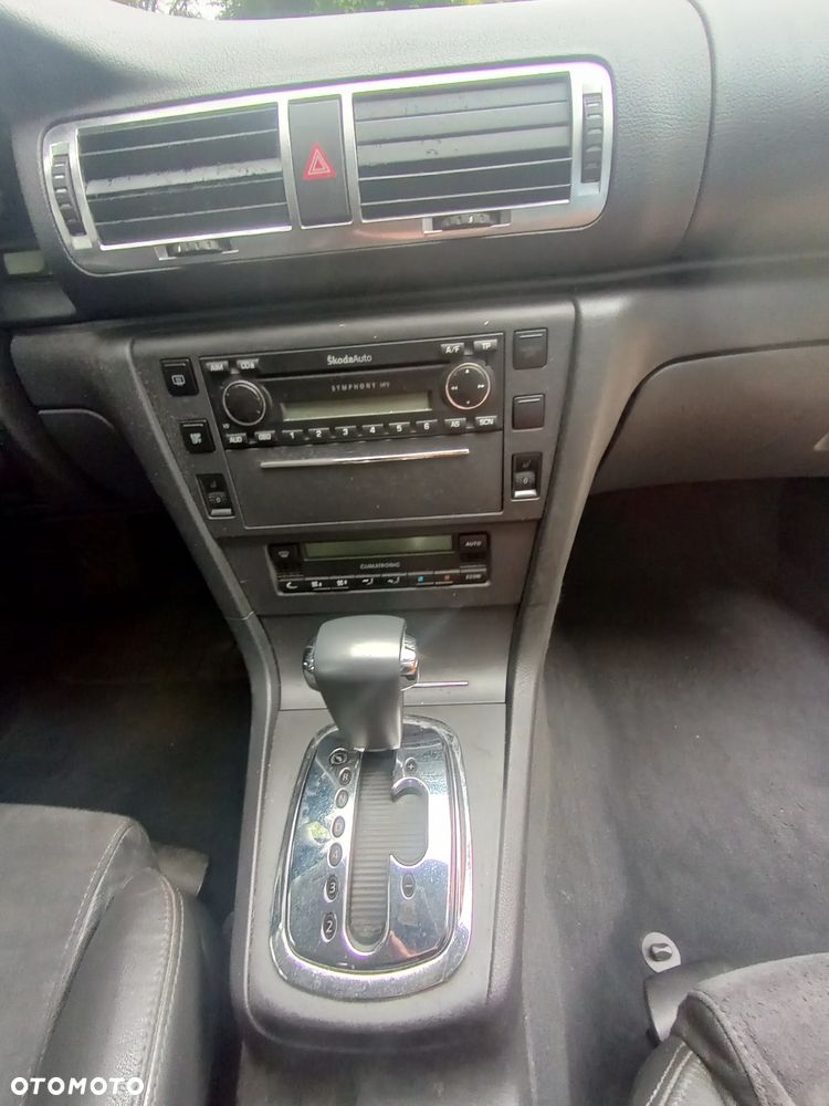 Skoda Superb 1.8T Classic - 14