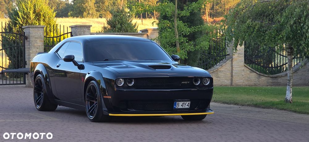 Dodge Challenger - 23