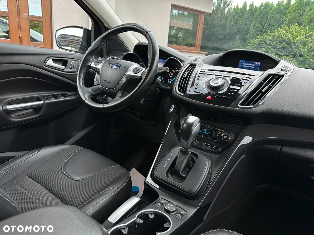 Ford Kuga - 23
