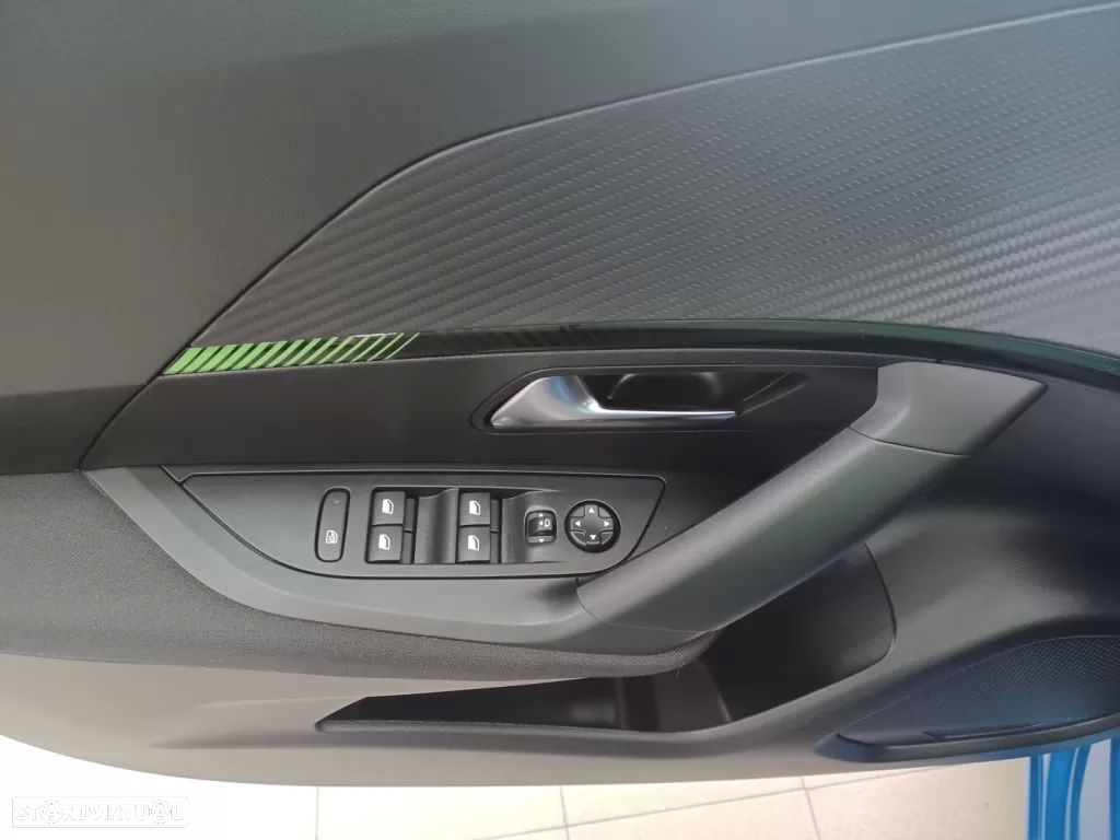 Peugeot e-2008 54 kWh Active - 23