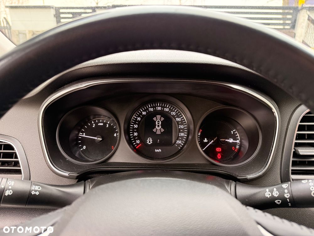 Renault Megane 1.5 Blue dCi Business - 14