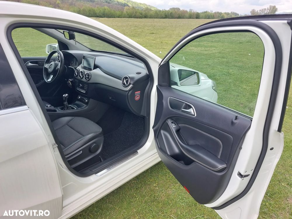Mercedes-Benz B 200 Natural Drive c Urban - 7