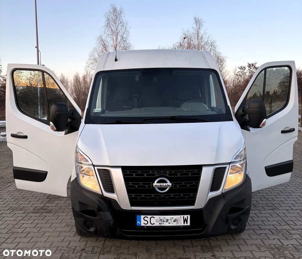 Nissan NV 400 - 2