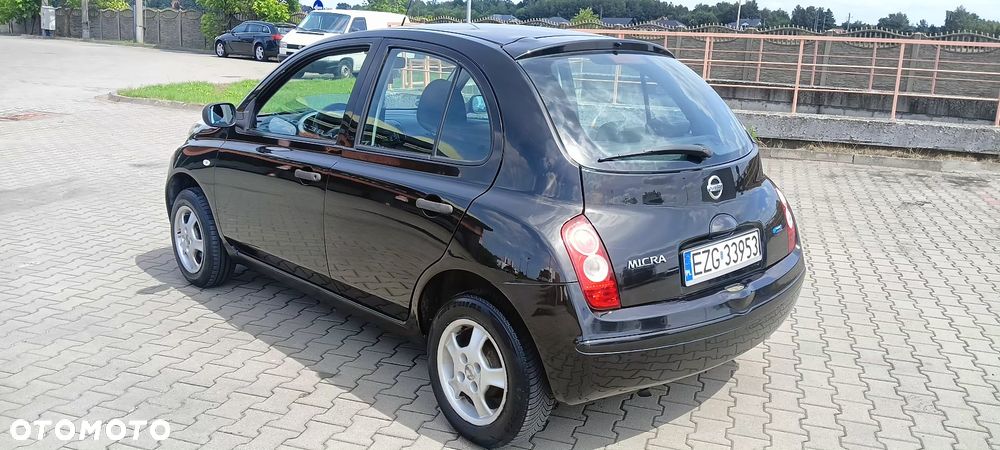 Nissan Micra - 4
