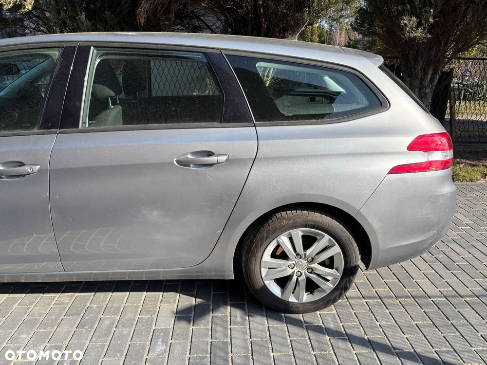 Peugeot 308 BlueHDi 100 Stop & Start Access - 4