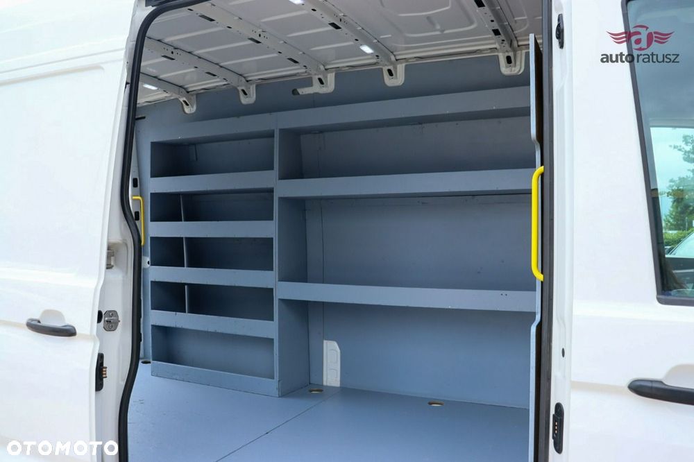 Volkswagen Crafter - 10