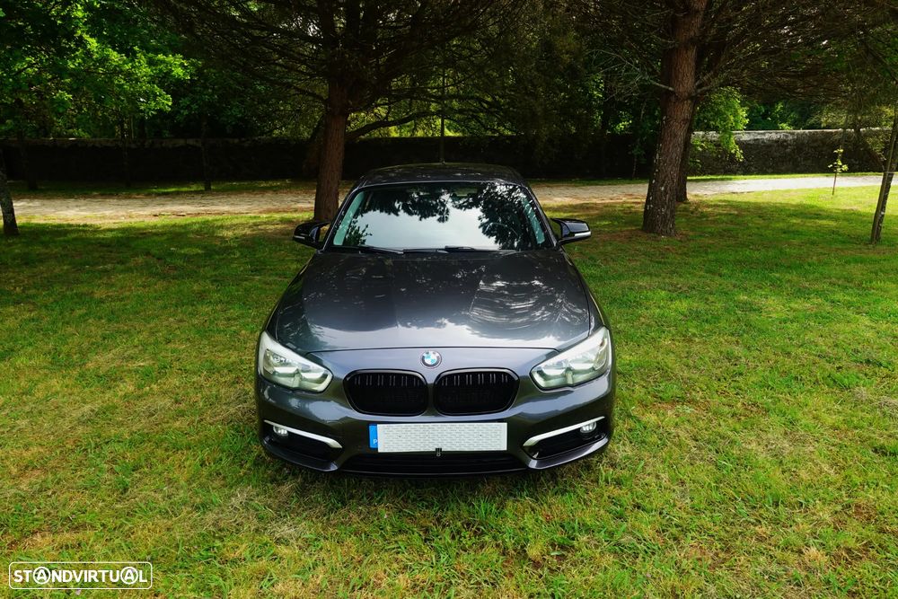 BMW 116 d Pack M - 14