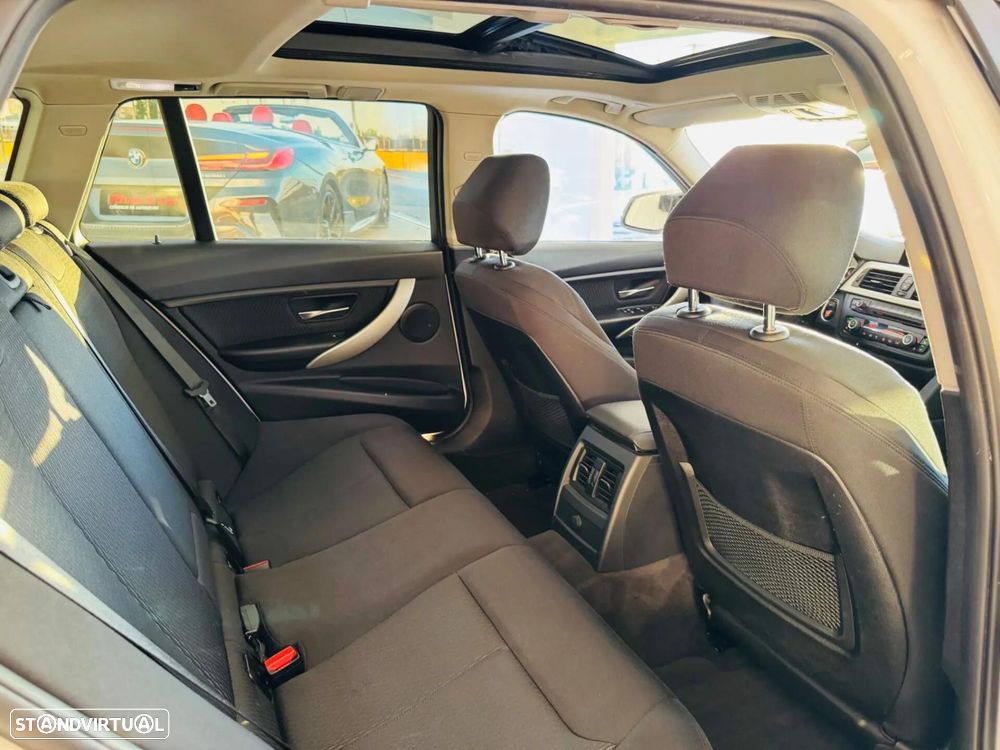 BMW 320 d Sport Line - 51