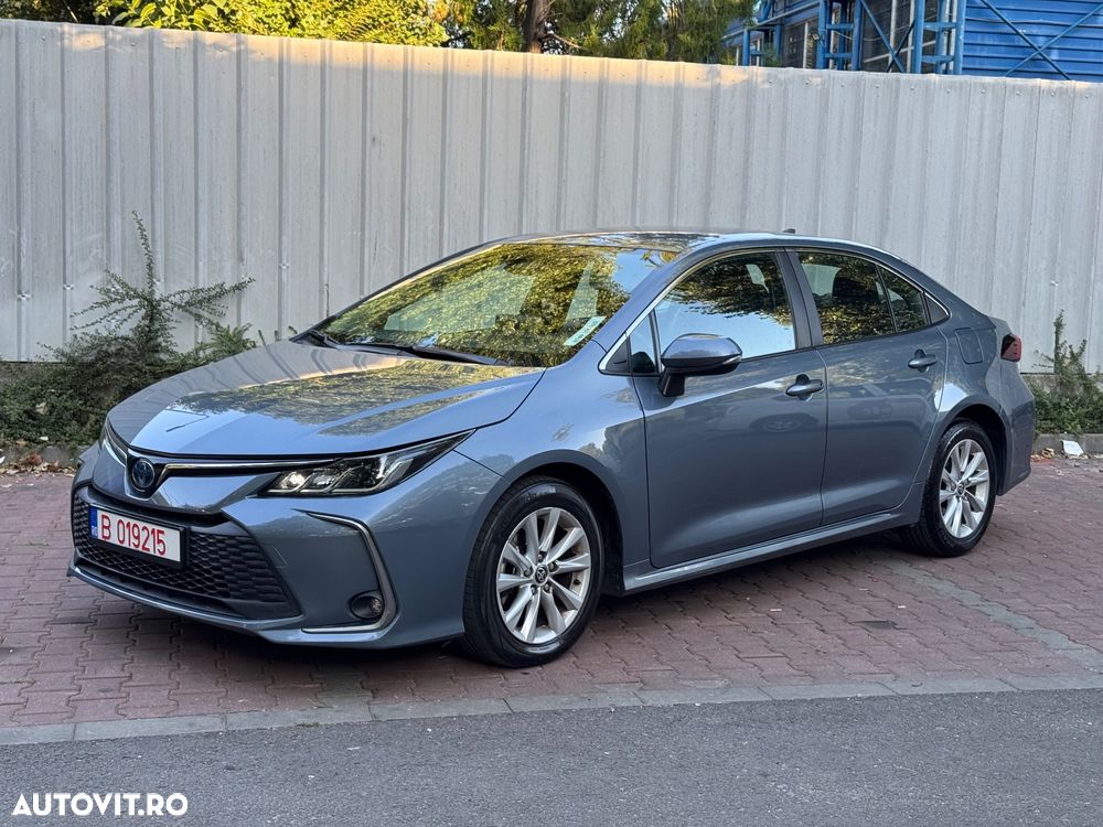 Toyota Corolla - 1