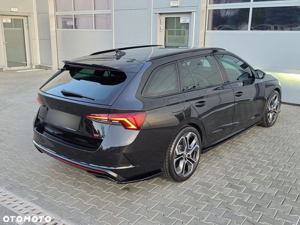 Skoda Octavia 2.0 TSI RS DSG - 19