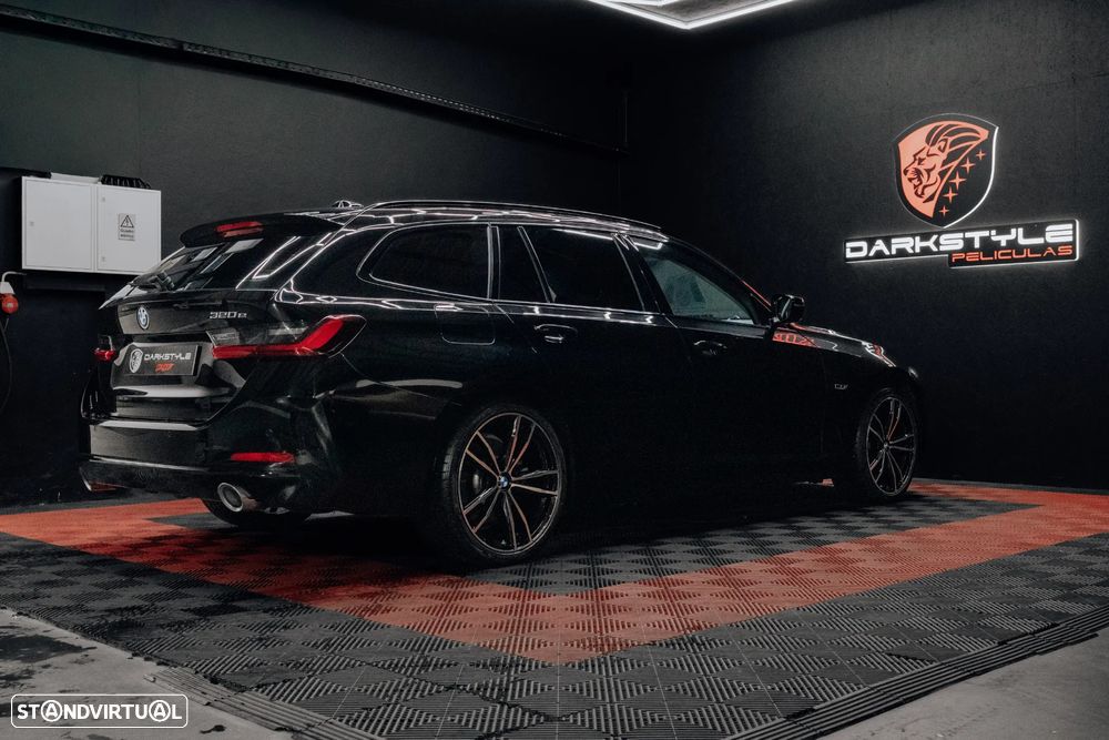 BMW 320 e Aut. Sport Line - 2