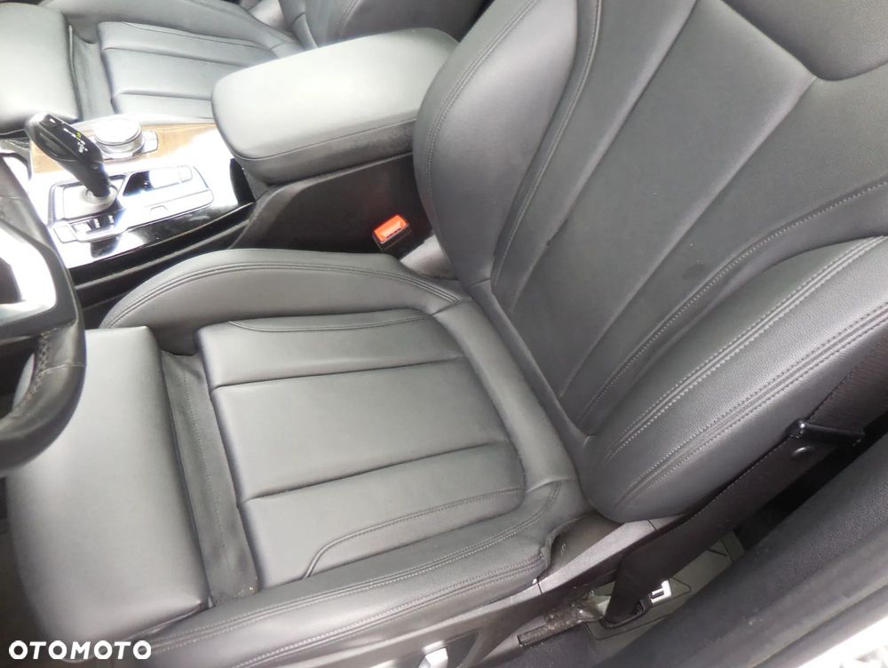 BMW X3 xDrive30i Advantage - 17