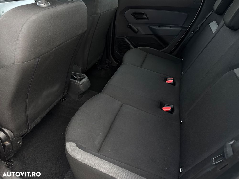 Dacia Duster 1.5 dCi 4x2 Ambiance - 13