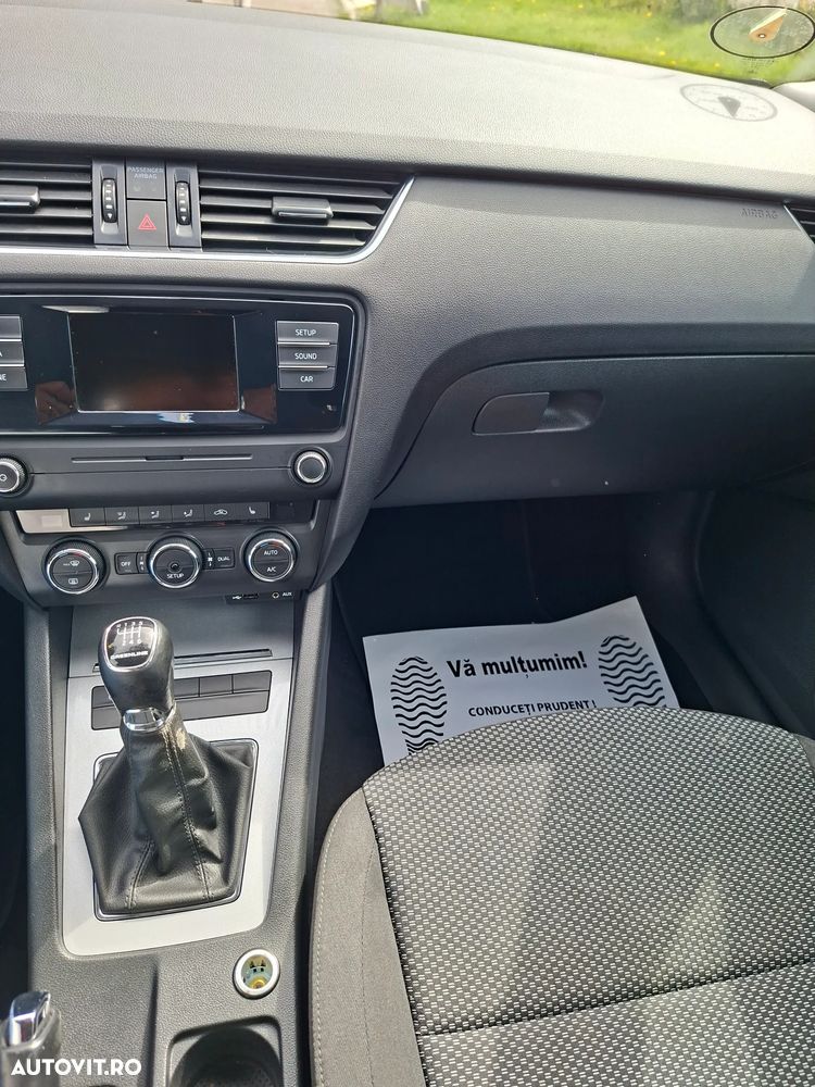Skoda Octavia 1.6 TDI (Green tec) Ambition - 4