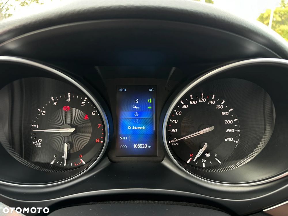 Toyota Avensis Touring Sports 1.8 Team Deutschland - 35
