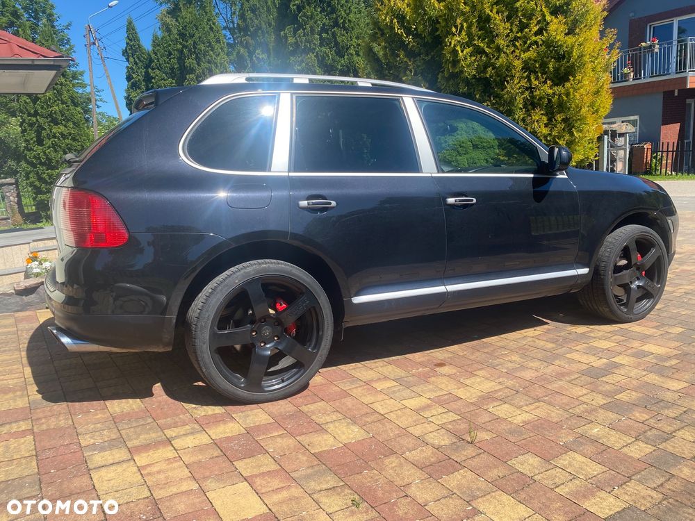 Porsche Cayenne - 3