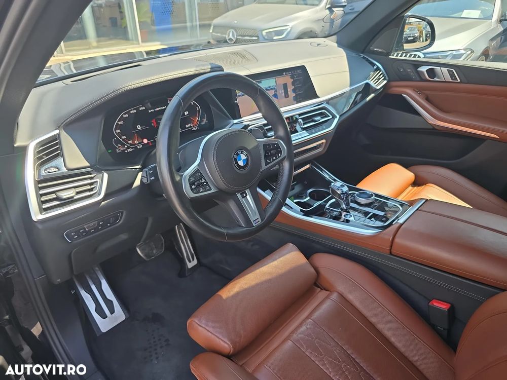 BMW X5 M M50d - 11