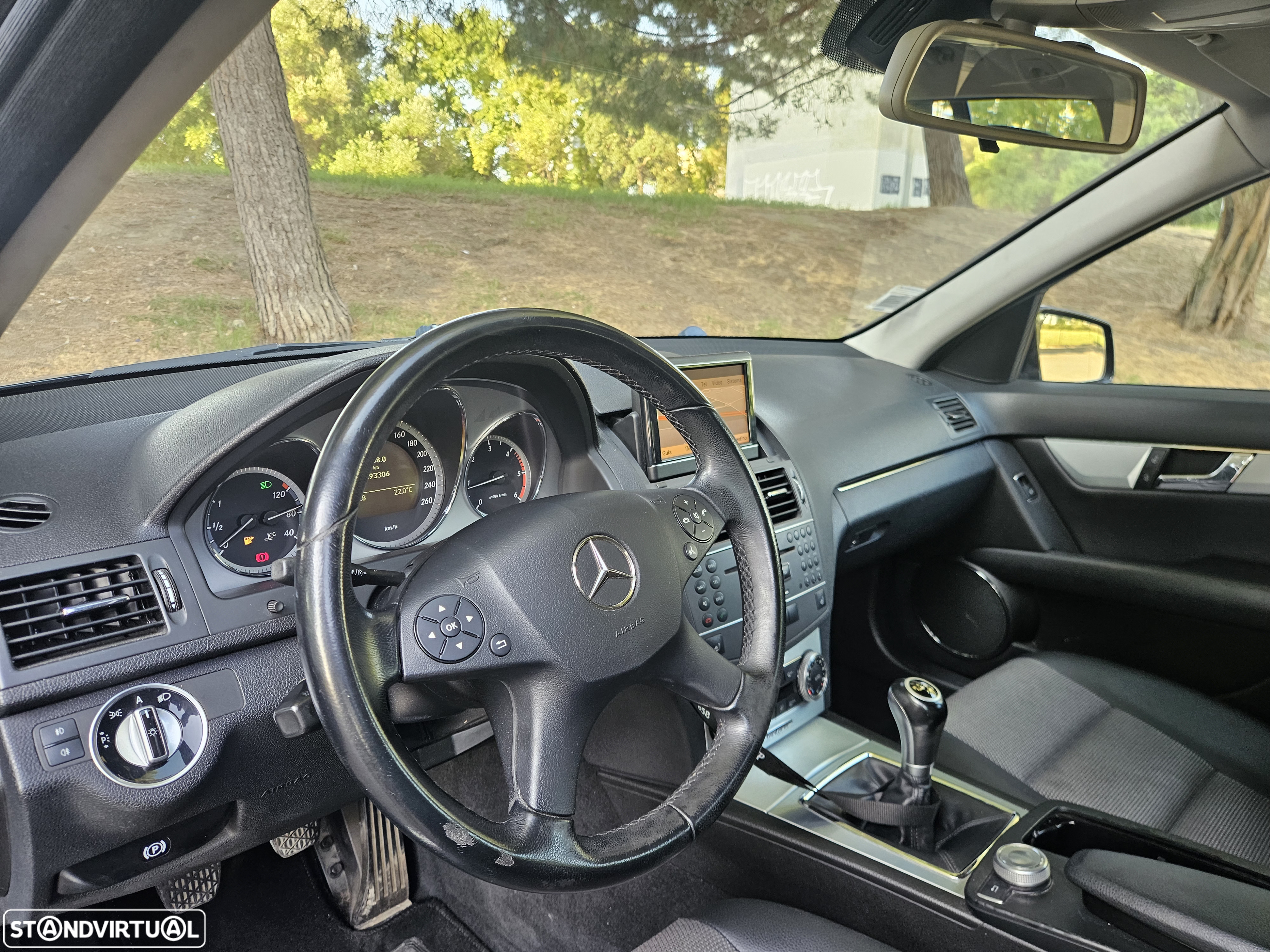 Mercedes-Benz C 250 - 11