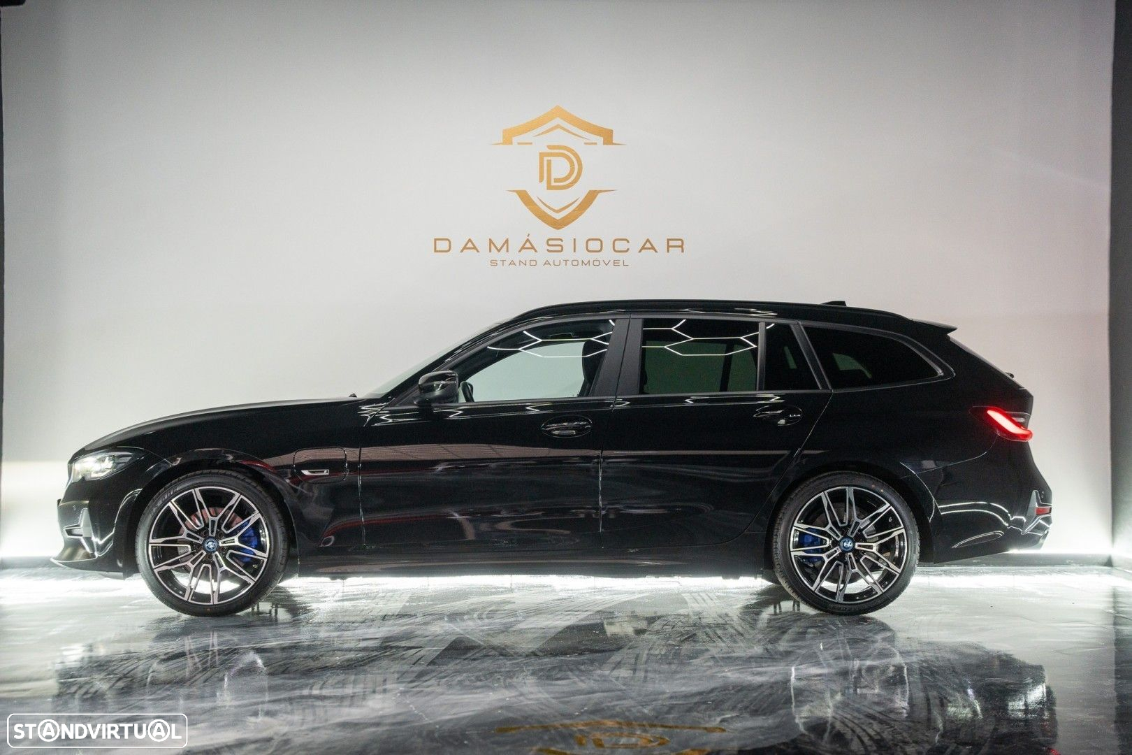 BMW 320 e Touring Auto - 4