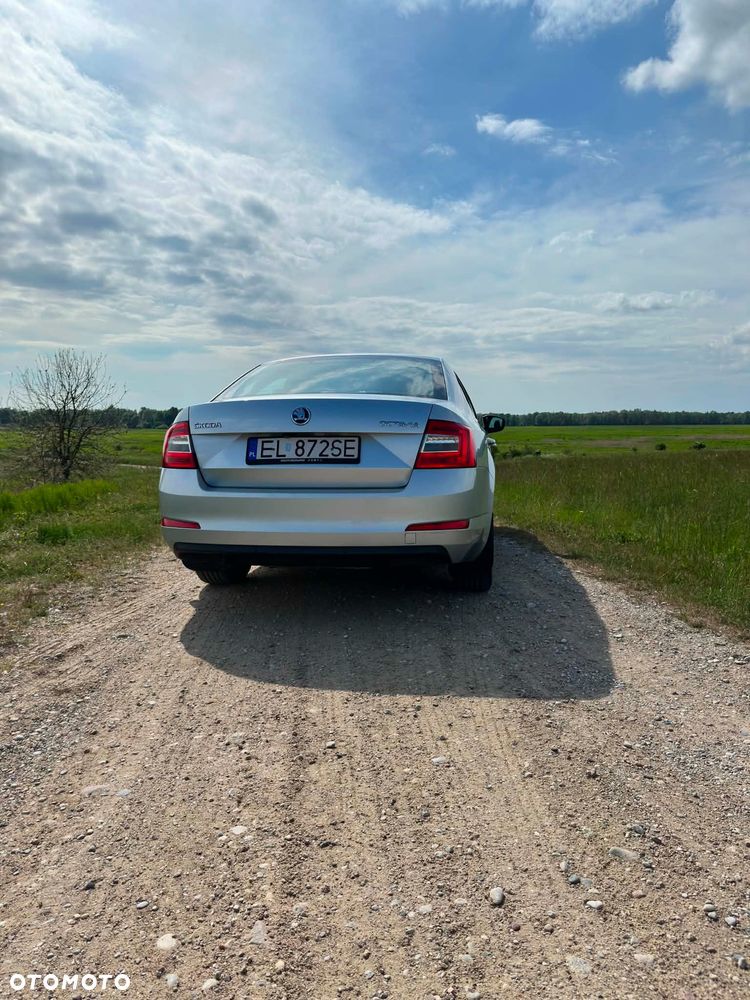 Skoda Octavia 1.4 TSI Ambition - 8
