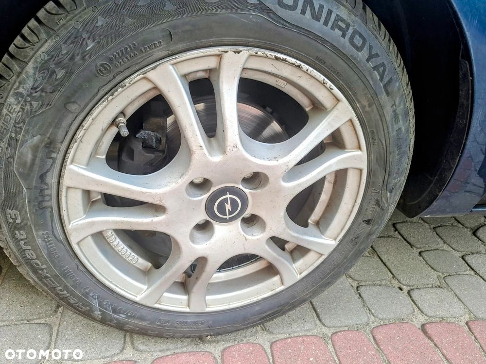 Opel Corsa - 10