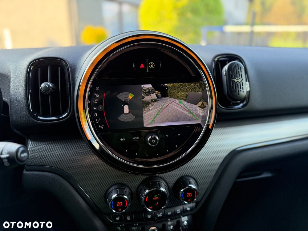 MINI Countryman Cooper SD ALL4 Classic Trim - 14