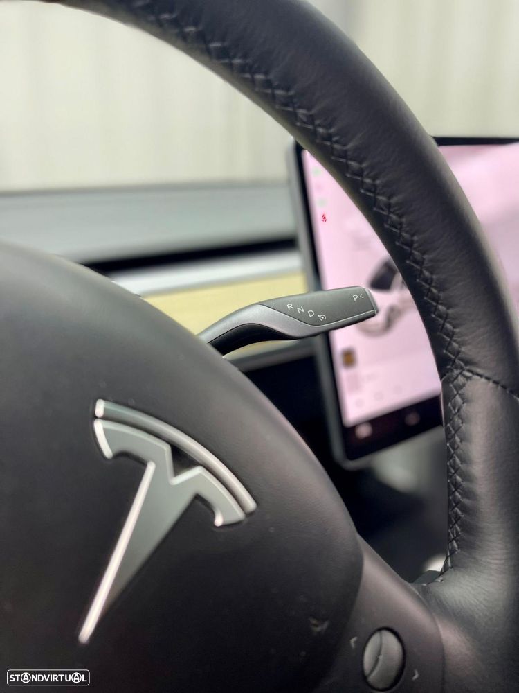 Tesla Model 3 Long-Range Dual Motor AWD - 19