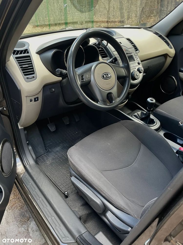 Kia Soul 1.6 M - 7