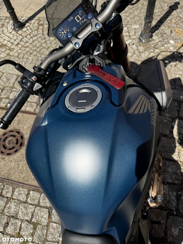 Honda CB - 3
