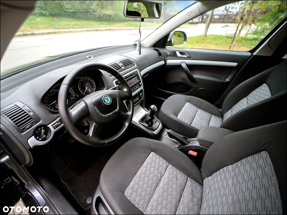 Skoda Octavia - 6