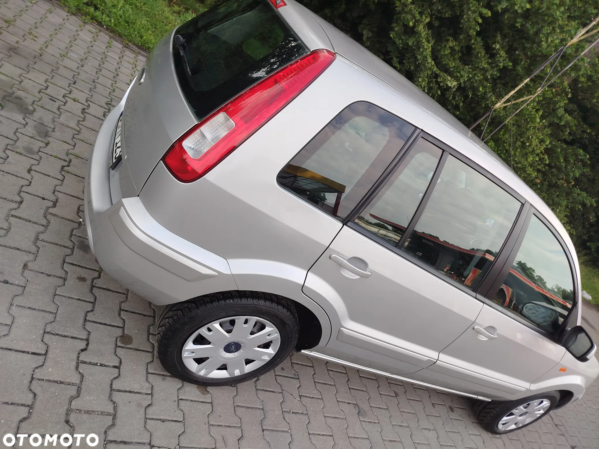 Ford Fusion 1.6 Elegance - 15