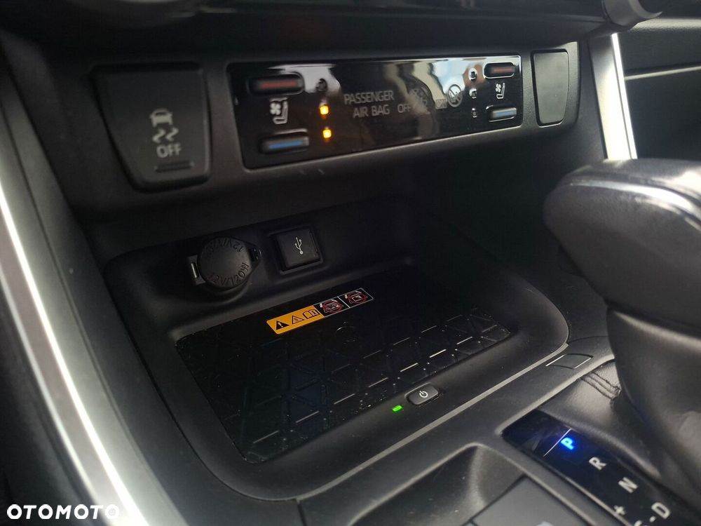 Toyota RAV4 - 26