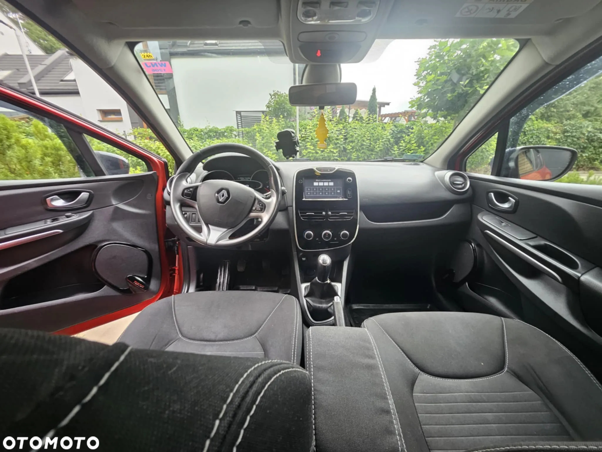 Renault Clio 0.9 Energy TCe Limited EU6 - 10