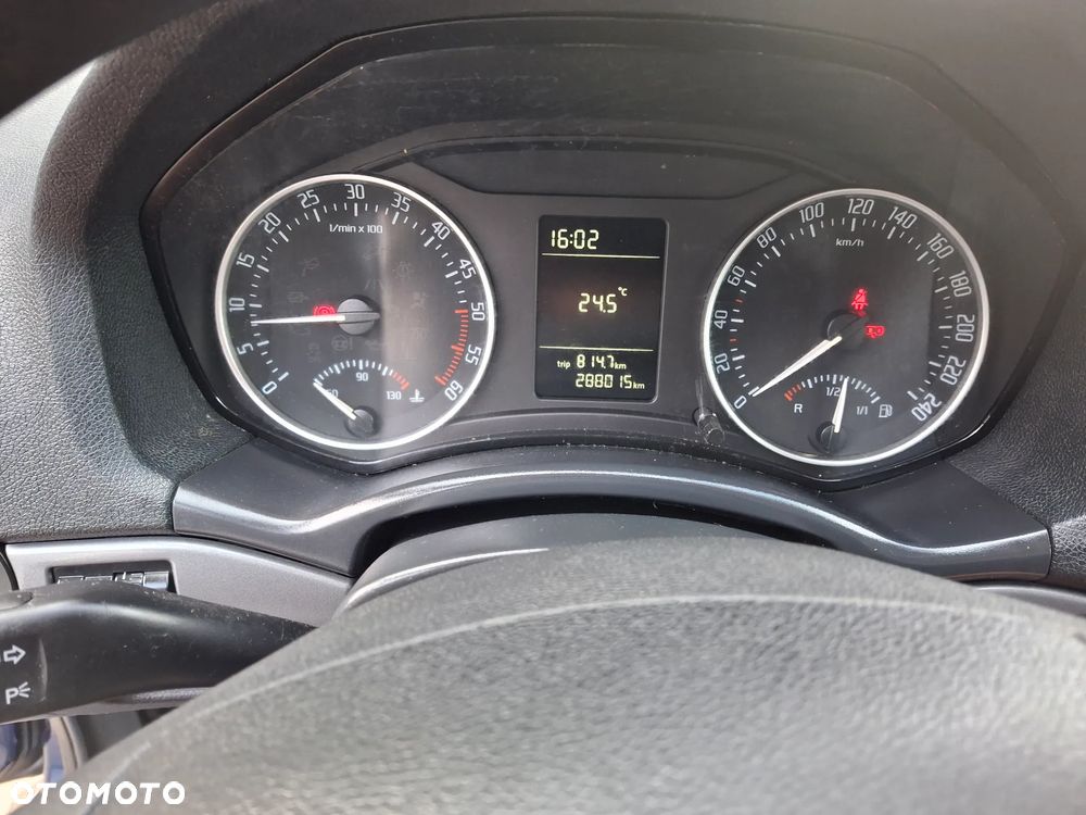 Skoda Octavia 1.6 TDI DPF Ambiente - 29