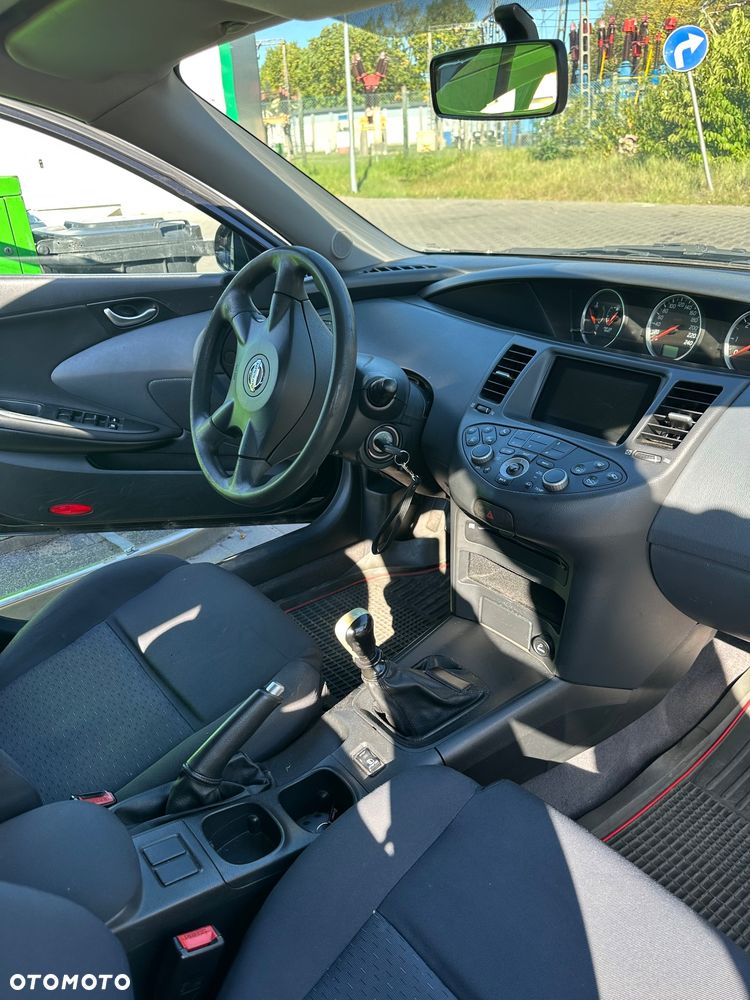 Nissan Primera - 10