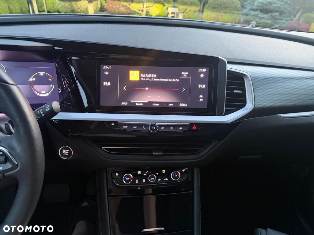 Opel Grandland X 1.5 D Start/Stop Automatik Business Edition - 11
