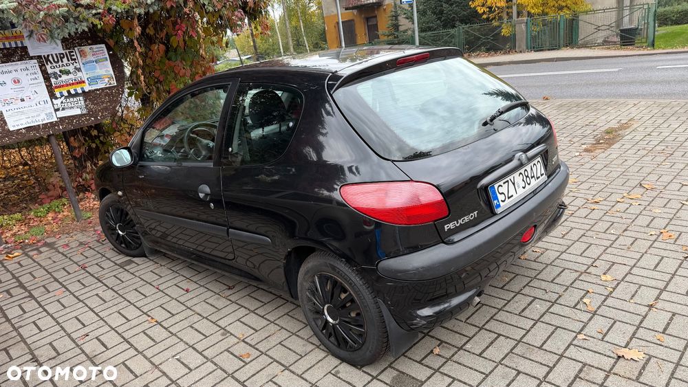 Peugeot 206 - 8