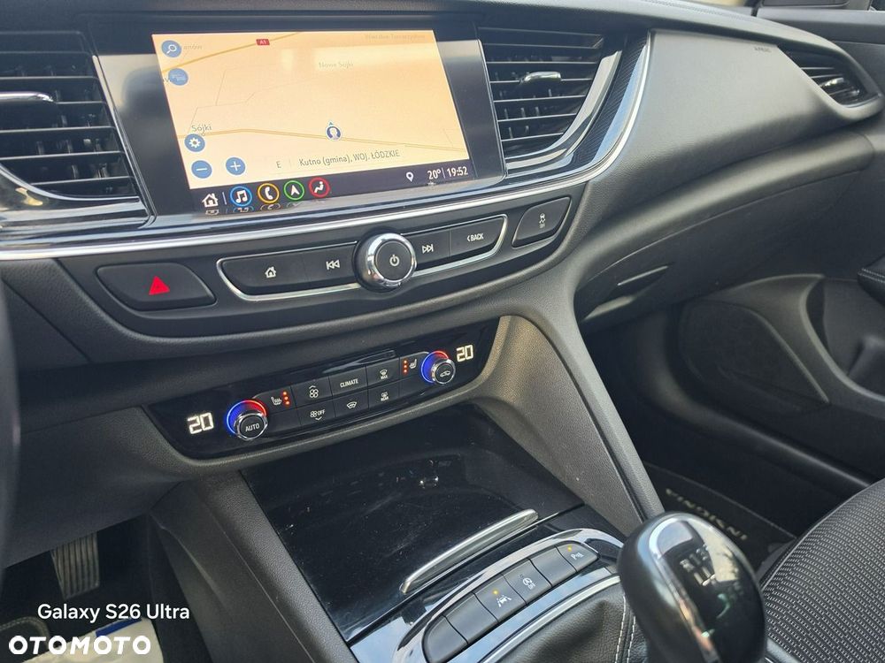 Opel Insignia - 36